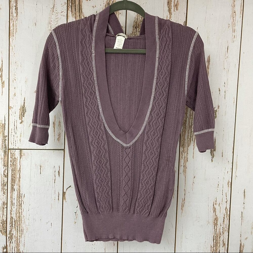 Vintage Maurices 3/4 Sleeve Hooded, Size Medium. In excellent condition!
